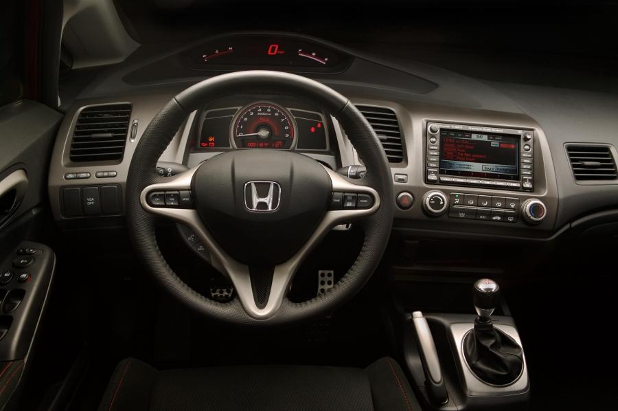  Honda Civic Si Sedan 2008 года  (фото 4 из 38)